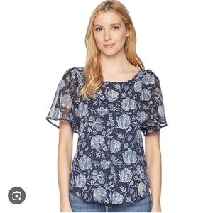 Lucky Brand Blue and White Flutter Sleeve Blouse With Back Cutout
